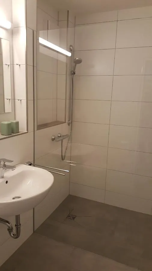 Fewo Friado Im Ferienpark Oa - Ohne Zusatzkosten Nach Anreise - Mit Hallenbad, W-Lan, Pkw-Garage, Kurtaxe Mit Allgaeu-Walser-Pass, Bett- Und Handtuch-Waesche Sowie End-Reinigung Missen-Wilhams Tyskland